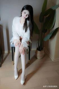 扫码下载欧美高清电影APP